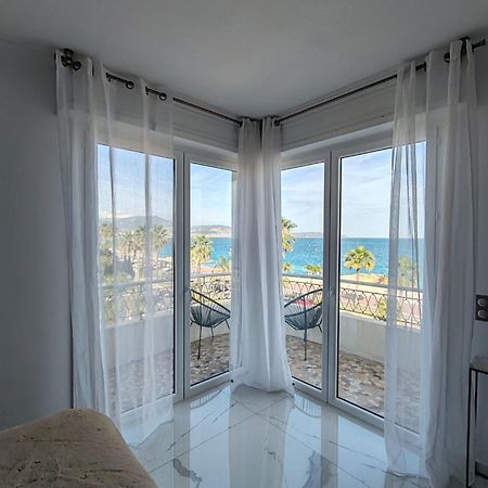 Beach Front, Superbe Appartement Pour 4 Personnes Nice Exteriér fotografie