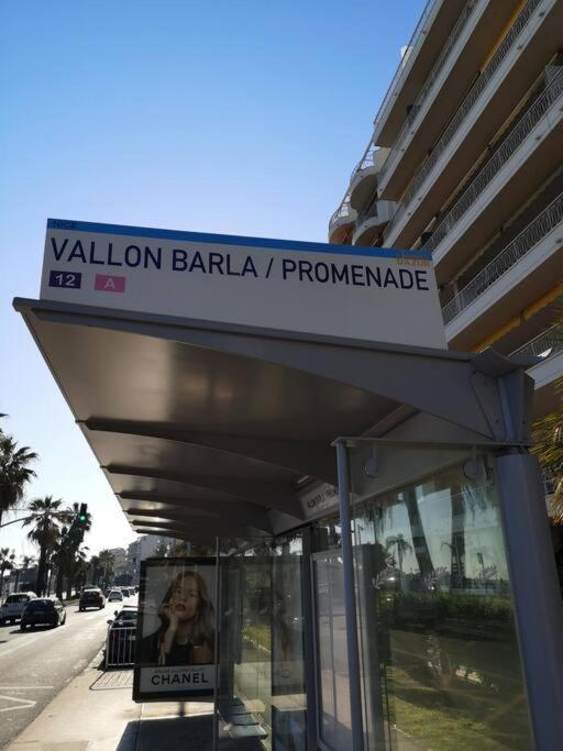 Beach Front, Superbe Appartement Pour 4 Personnes Nice Exteriér fotografie