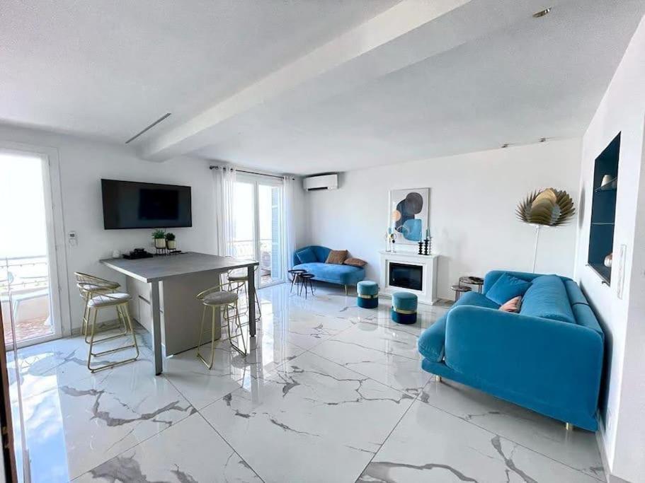 Beach Front, Superbe Appartement Pour 4 Personnes Nice Exteriér fotografie